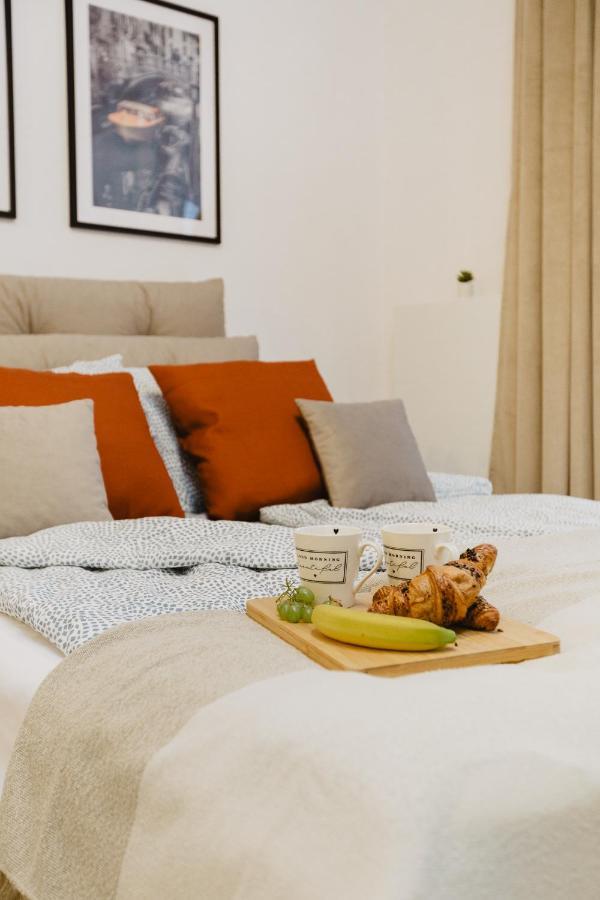 Echo, F210 Apartment Lublin